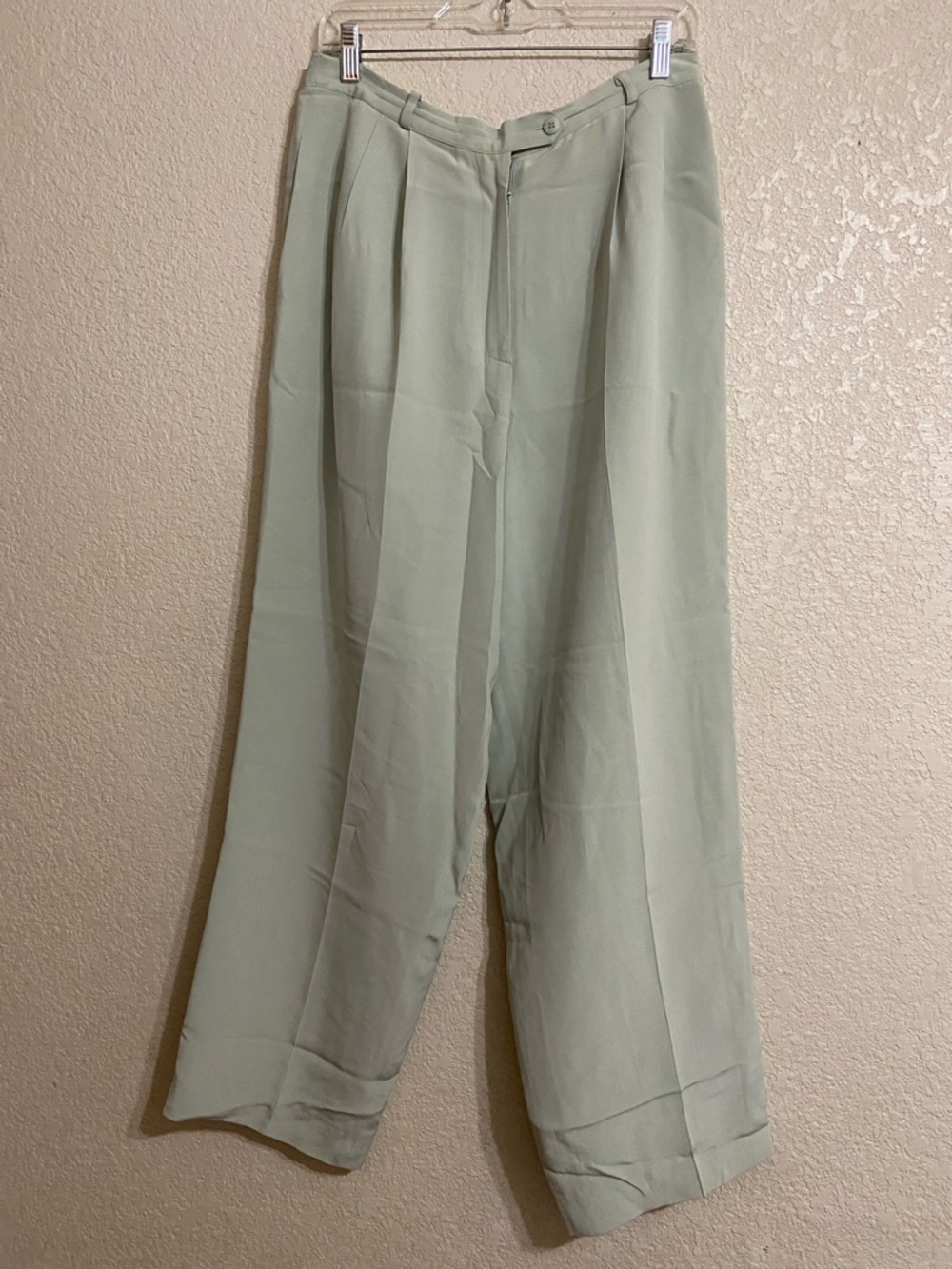 Talbots 100% Silk Women’s Sage Green Color  Pants